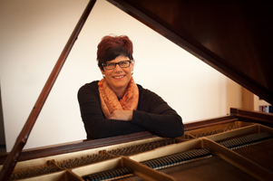 lucia unrau-piano